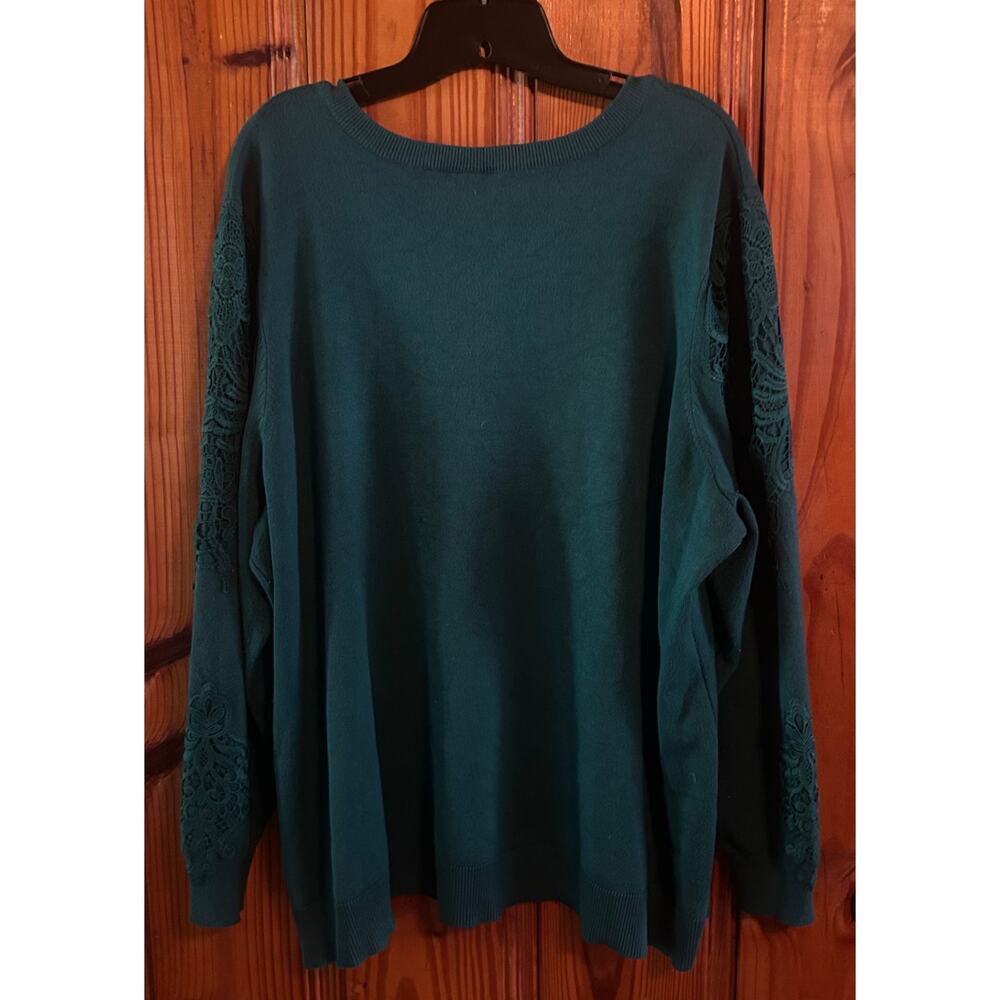 Lane Bryant Lace Appliqué V Neck Pullover Sweater Stretch Lightweight Knit 22/24 - Picture 2 of 4